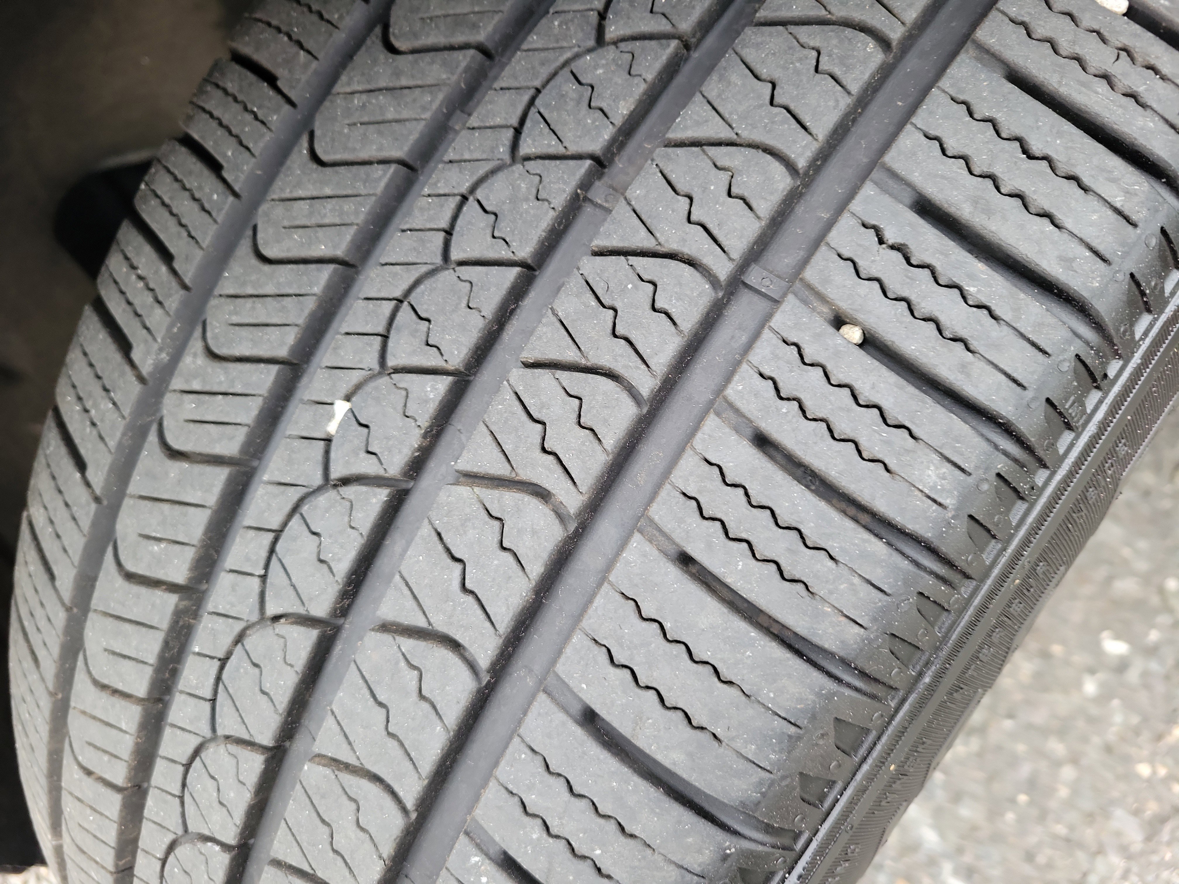 Used 2022 Ford Explorer ST image 13