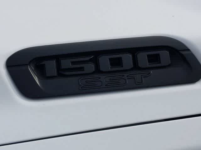 Used 2025 RAM 1500 Big Horn AWD/4WD image 13