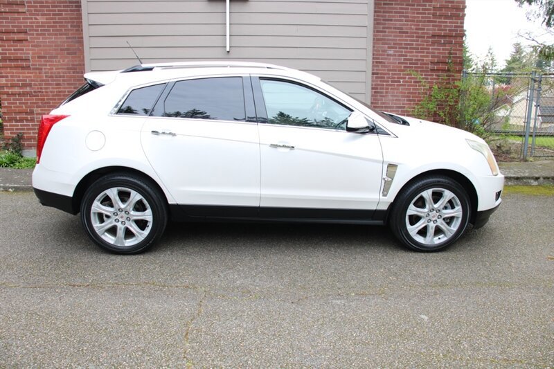Used 2010 Cadillac SRX Performance image 12