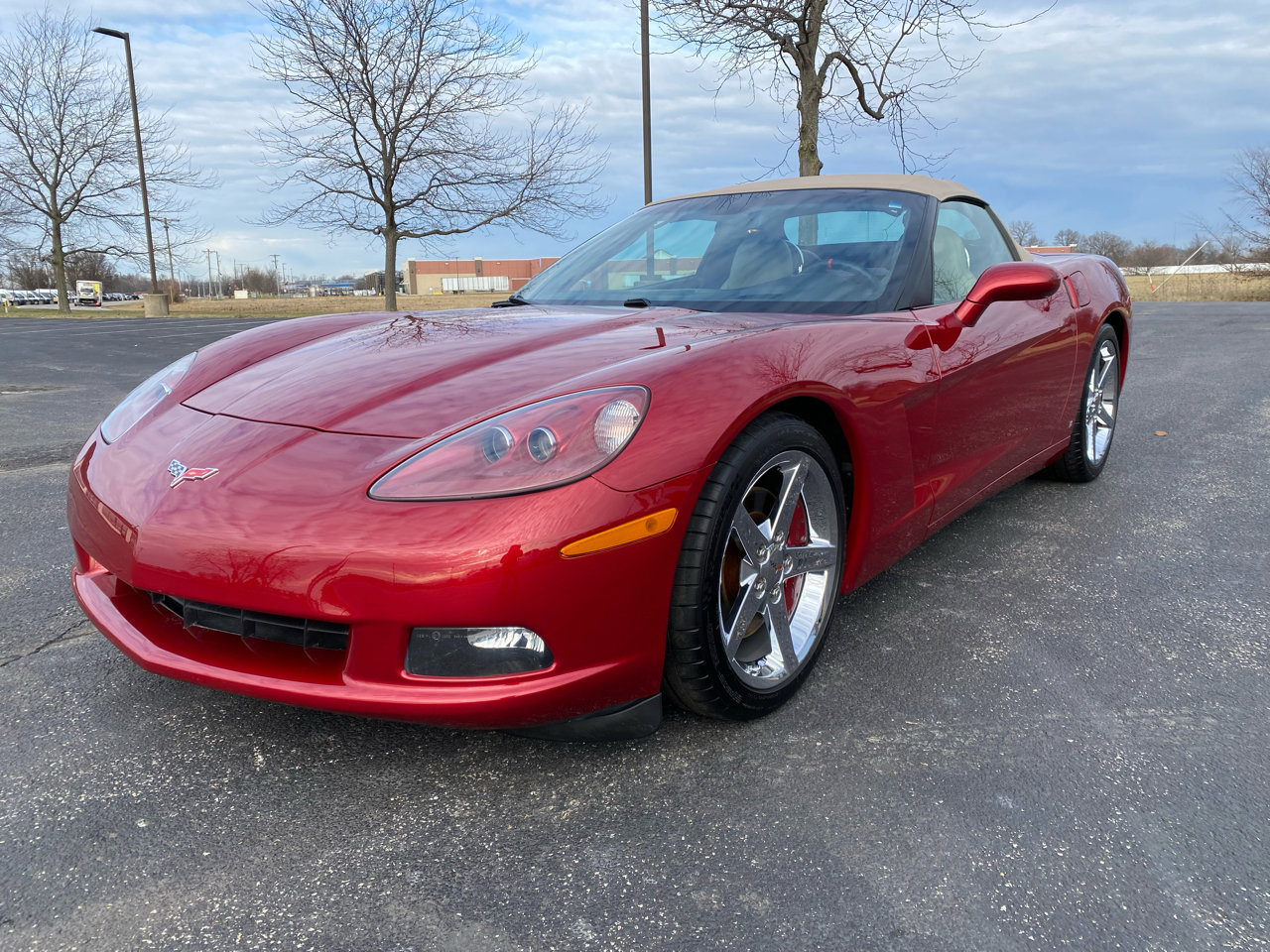 Used 2008 Chevrolet Corvette Convertible w/ Preferred Equipment Group image 2