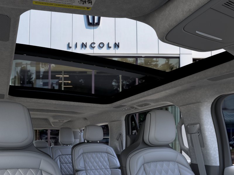 New 2026 Lincoln Navigator L Black Label w/ Black Label Special Edition AWD/4WD image 22