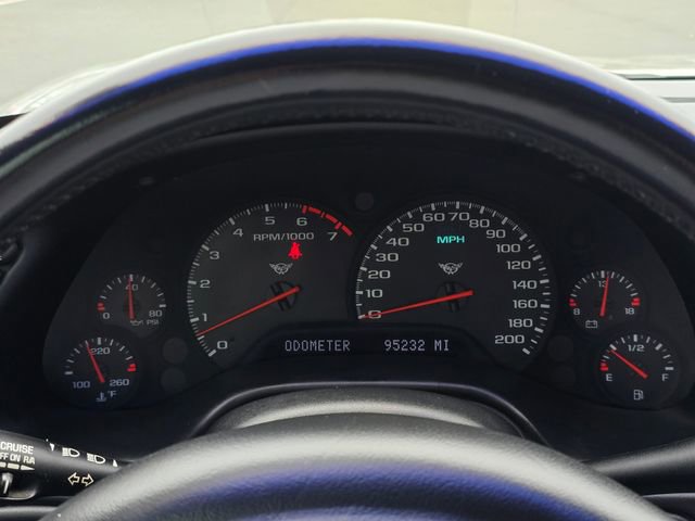 Used 2004 Chevrolet Corvette Coupe w/ Roof Package RWD image 25