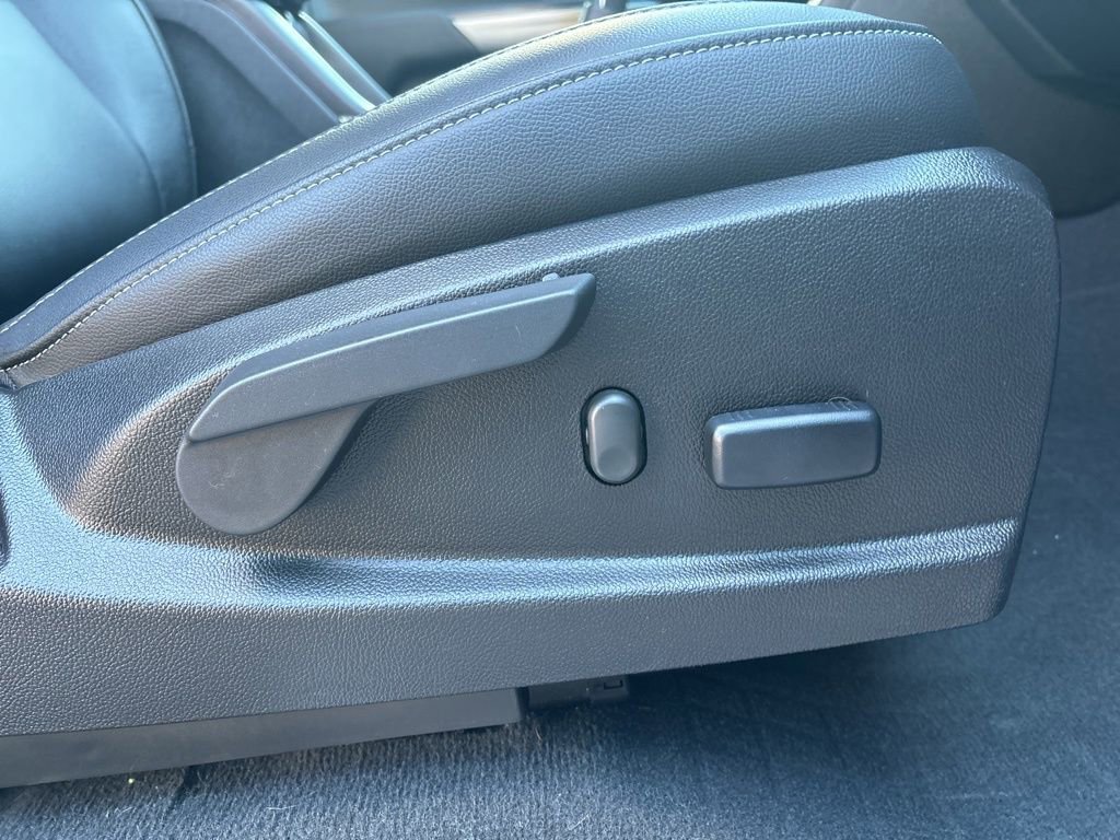 Used 2022 Chevrolet Colorado ZR2 image 21