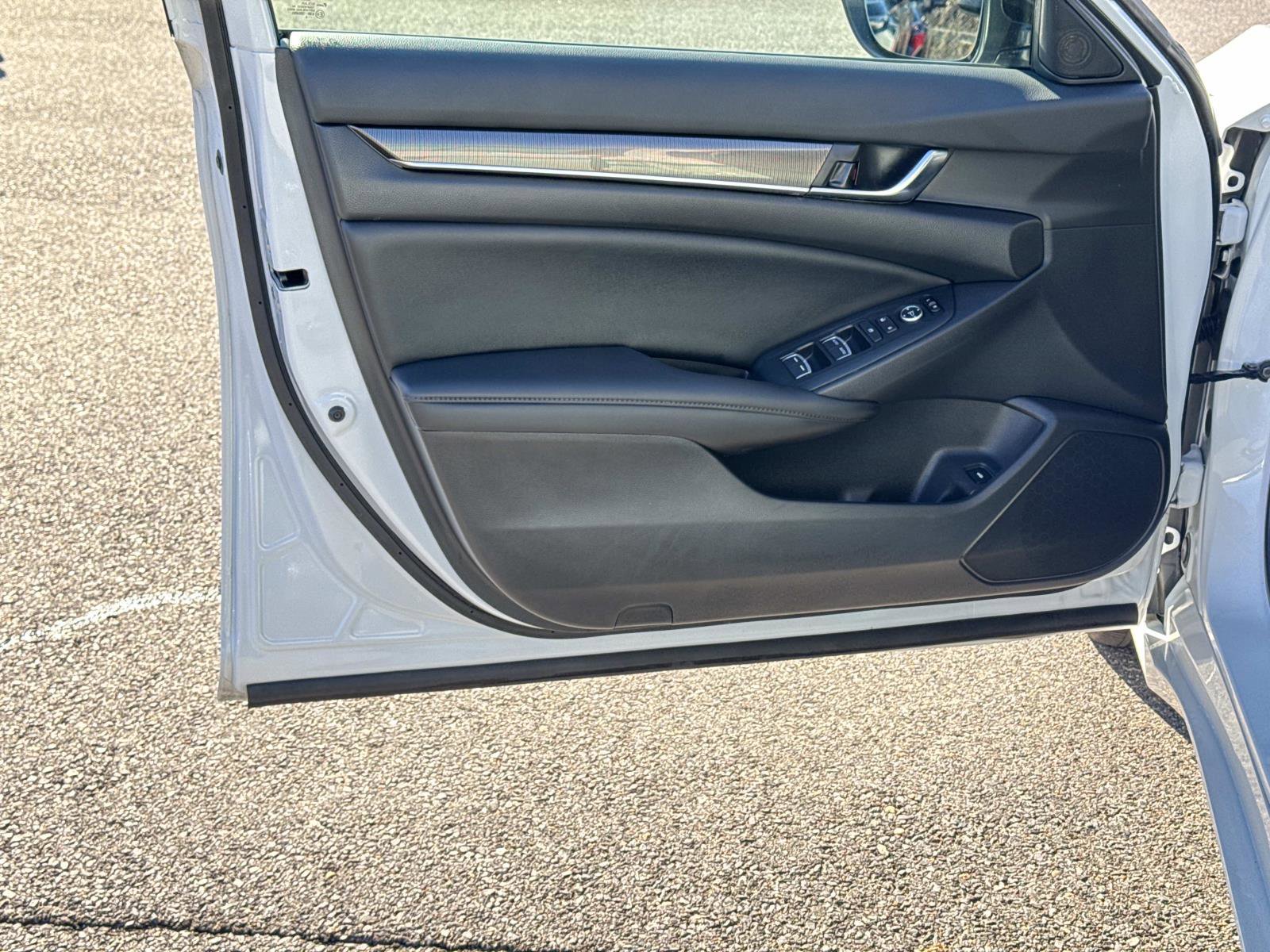 Certified 2022 Honda Accord Sport Special Edition image 18