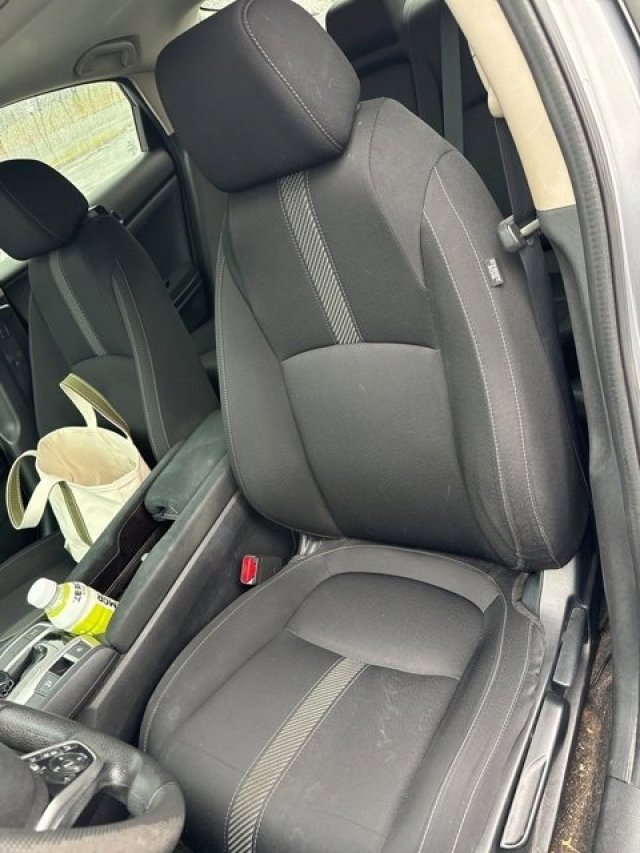 Used 2018 Honda Civic EX image 12