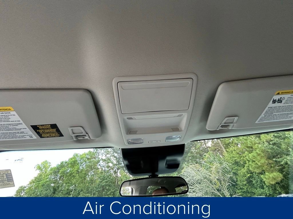 Used 2024 Ford Maverick Lariat w/ FX4 Off-Road Package image 31