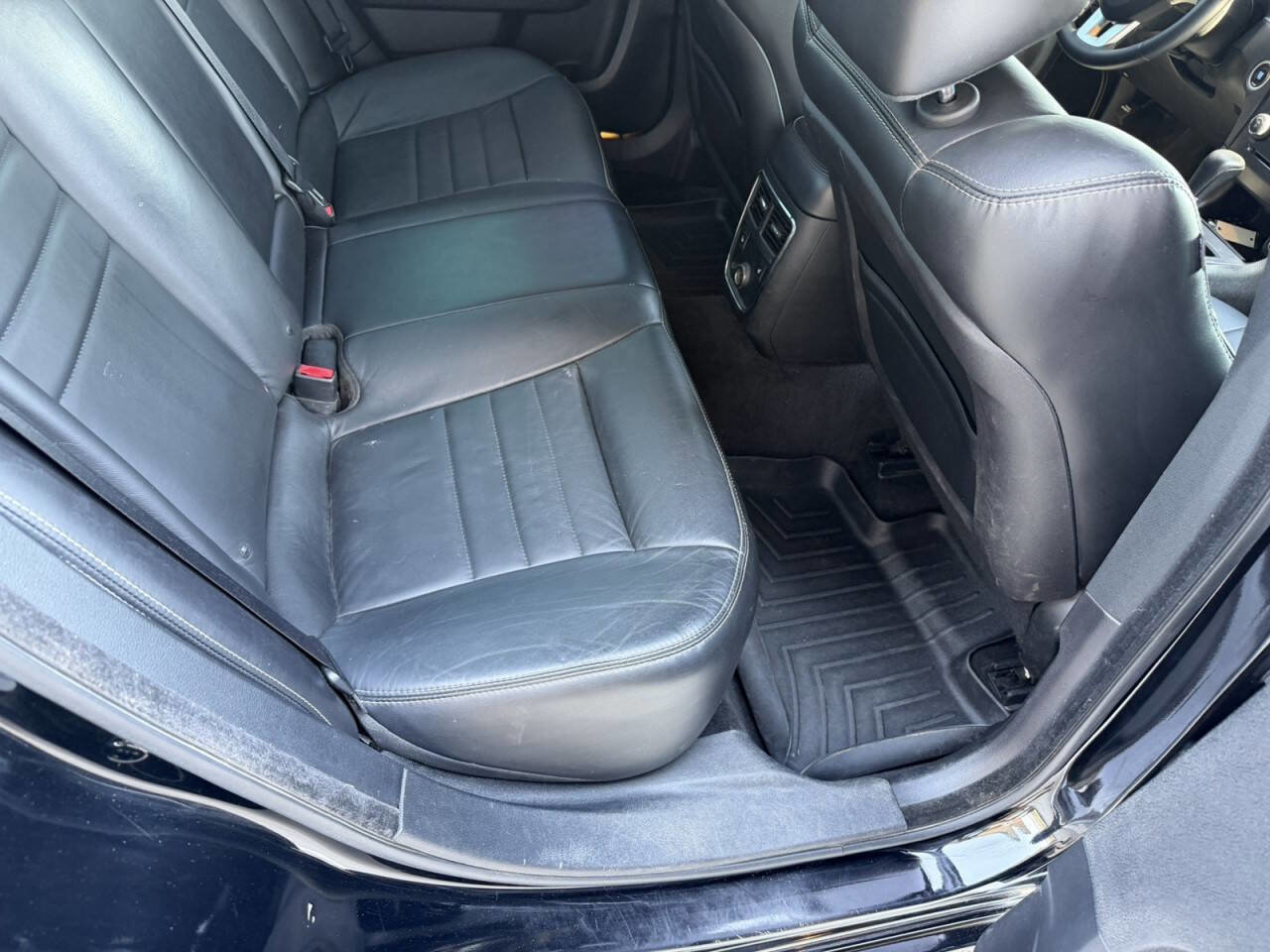 Used 2014 Dodge Charger R/T RWD image 14