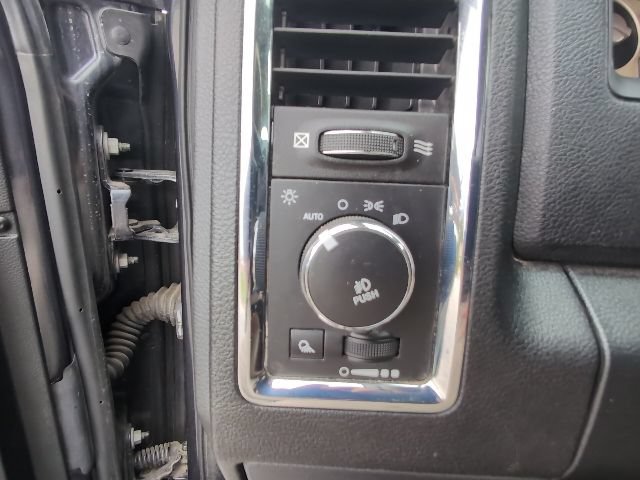 Used 2016 RAM 1500 Laramie Longhorn w/ Convenience Group AWD/4WD image 21