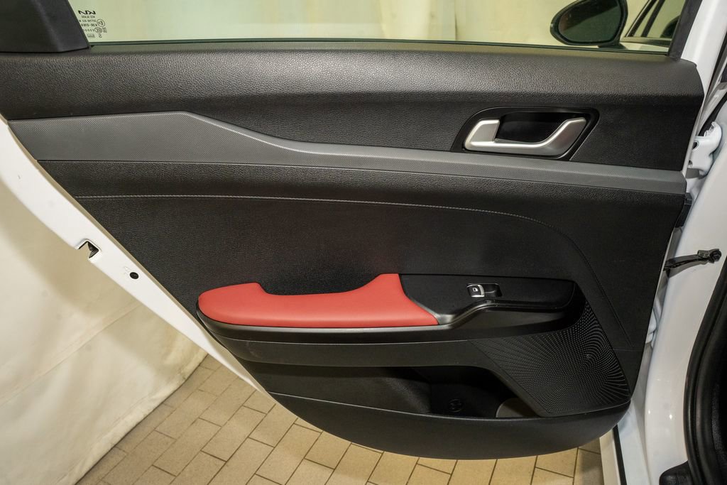 Used 2024 Kia K5 GT-Line w/ GT-Line Premium Package image 11