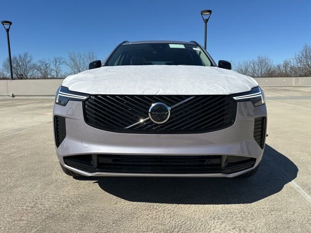 New 2026 Volvo XC90 T8 Ultra w/ Protection Package image 2