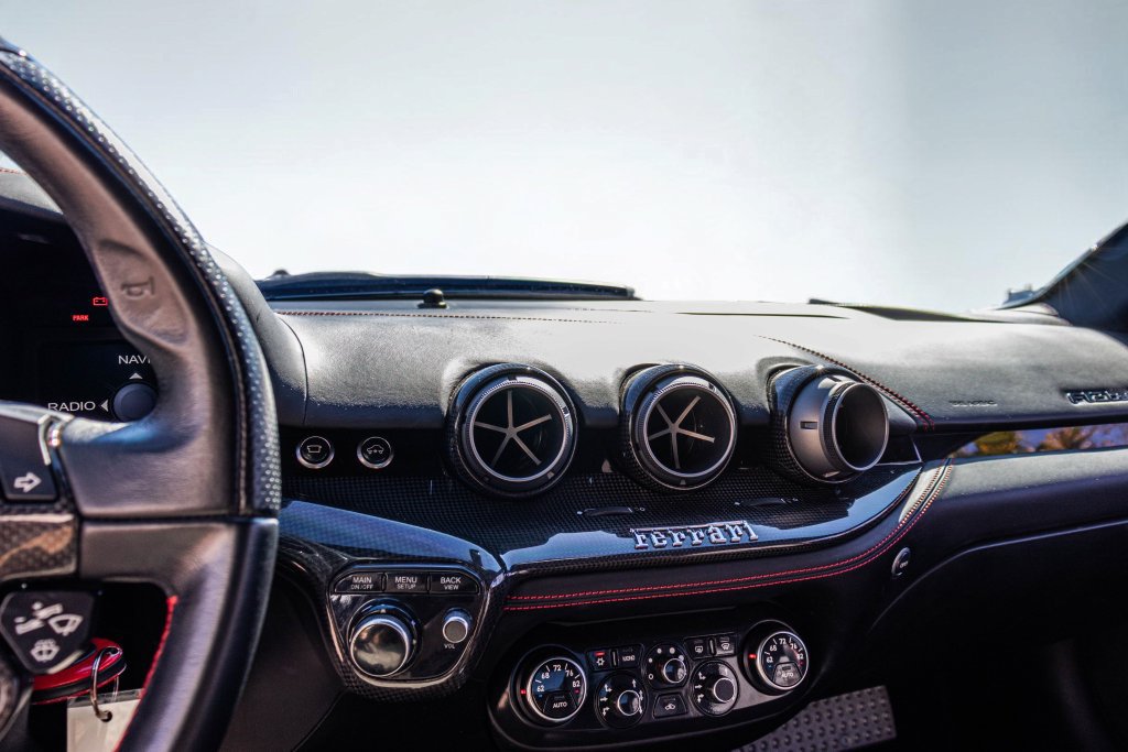 Used 2014 Ferrari F12 Berlinetta RWD image 41
