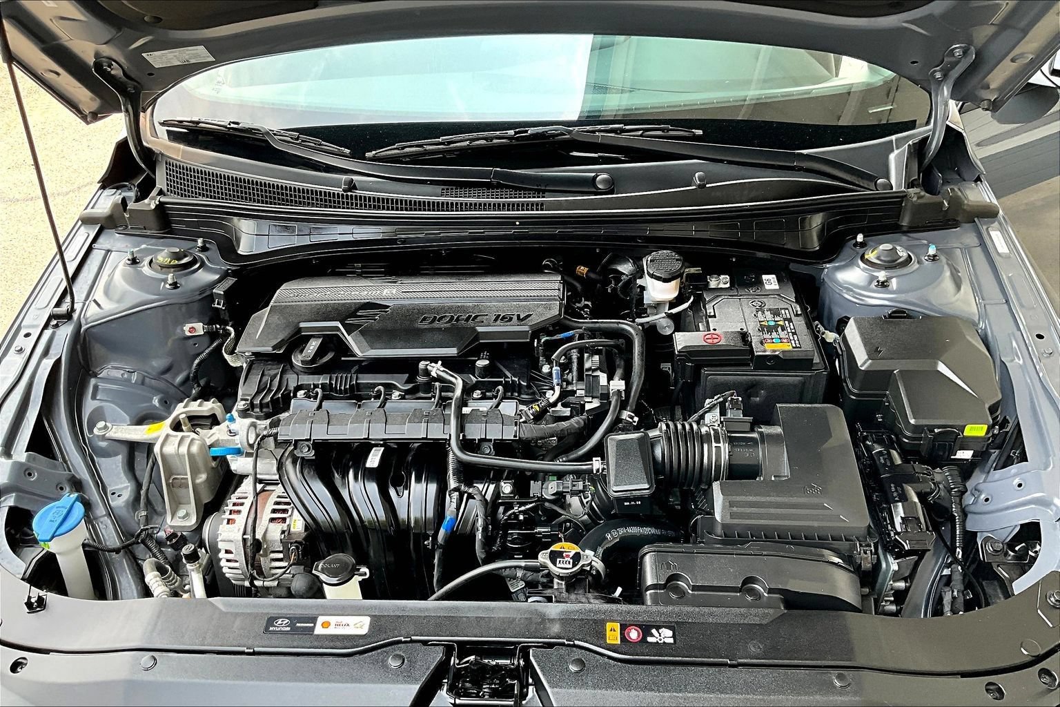 Used 2025 Hyundai Elantra Sport FWD image 28