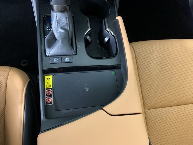 Used 2025 Lexus ES 300h w/ Premium Package image 15