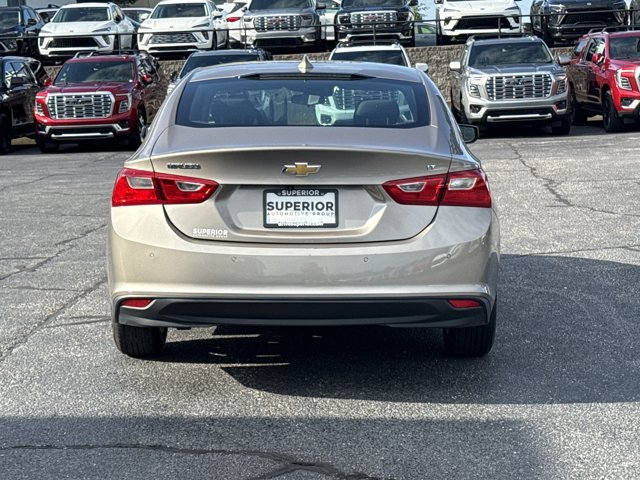 Used 2023 Chevrolet Malibu LT w/ Driver Confidence Package FWD image 4