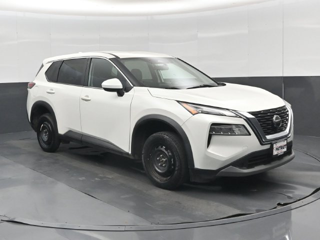 Used 2023 Nissan Rogue SV FWD image 34