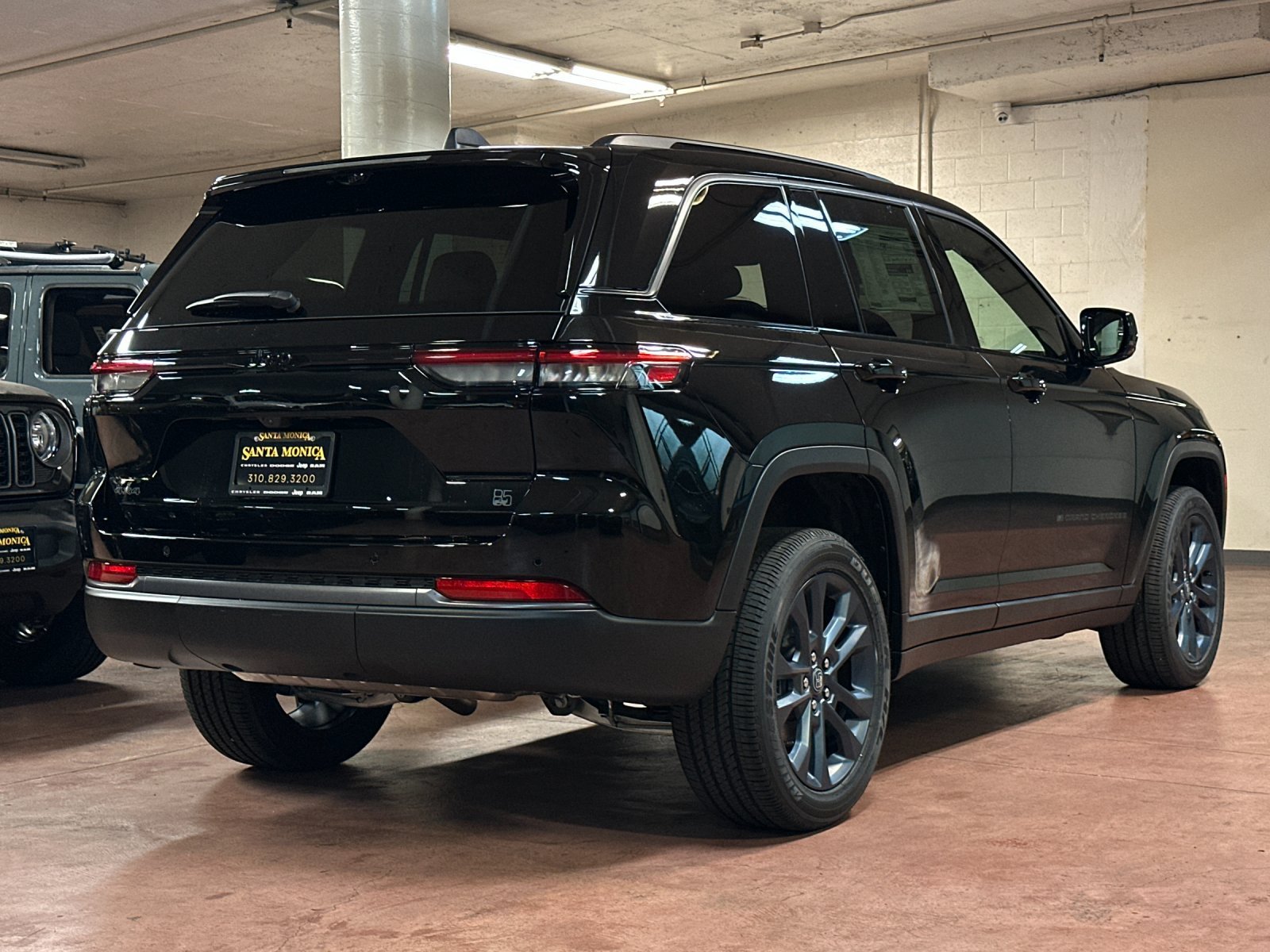 New 2026 Jeep Grand Cherokee Limited AWD/4WD image 5