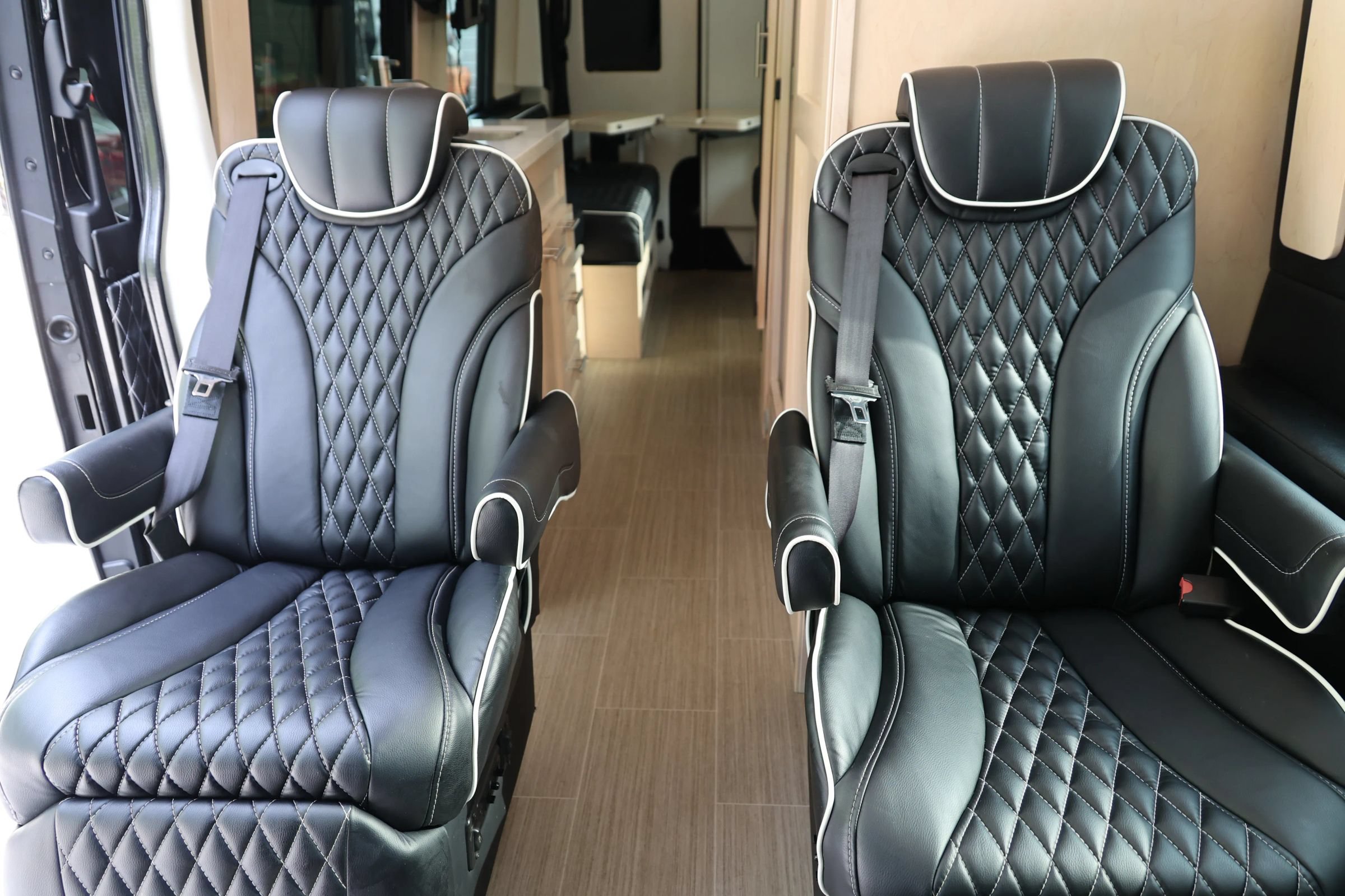 Used 2021 Mercedes-Benz Sprinter 3500 image 50