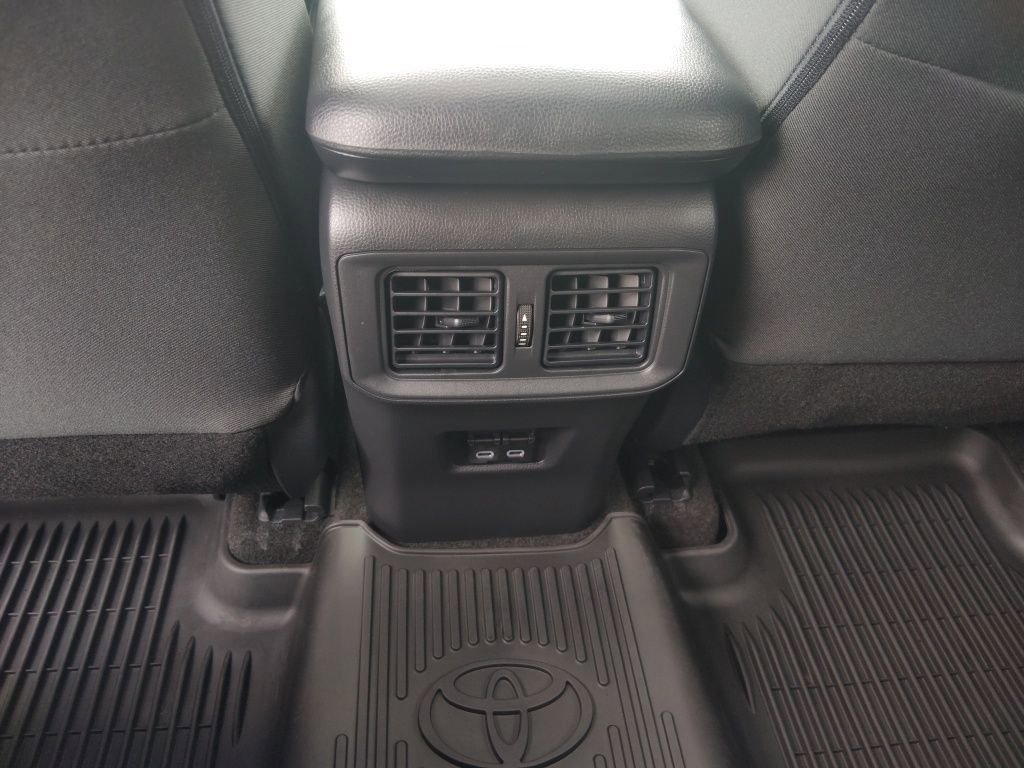 Certified 2023 Toyota RAV4 XLE w/ Convenience Package image 18