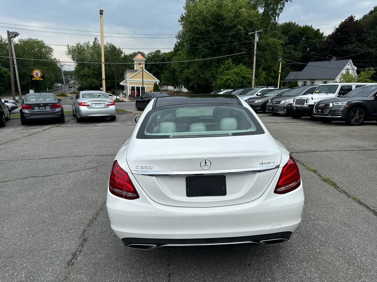 Used 2016 Mercedes-Benz C 300 4MATIC Sedan image 10
