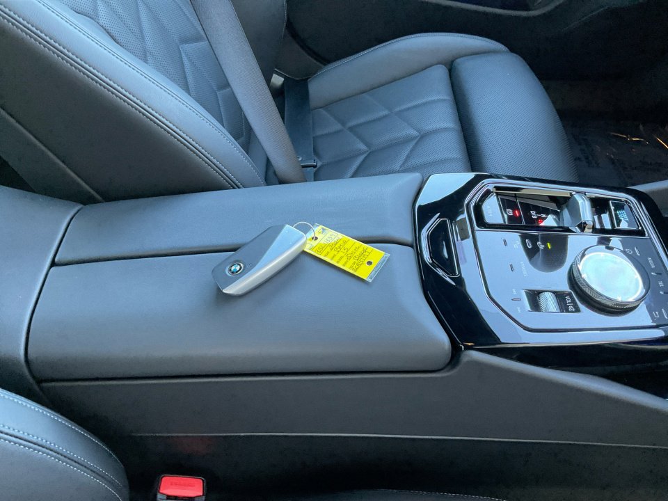 Certified 2024 BMW i5 eDrive40i w/ M Sport Package RWD image 34