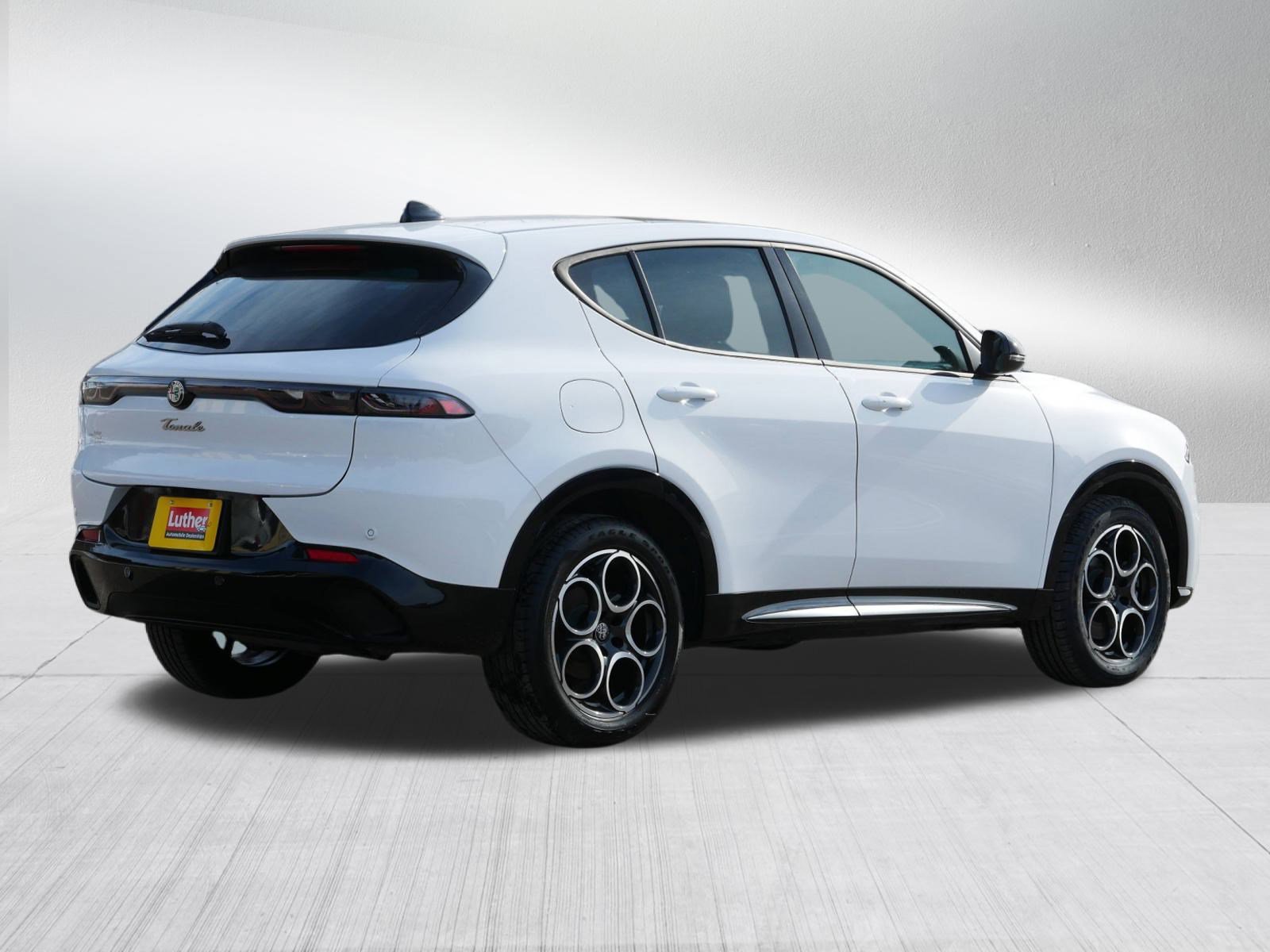 Used 2025 Alfa Romeo Tonale image 7