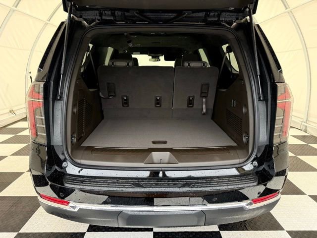 New 2026 Chevrolet Suburban LS w/ LPO, Dark Essentials Package image 5