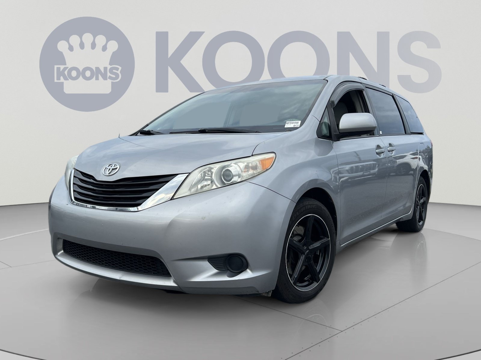 Used 2012 Toyota Sienna LE