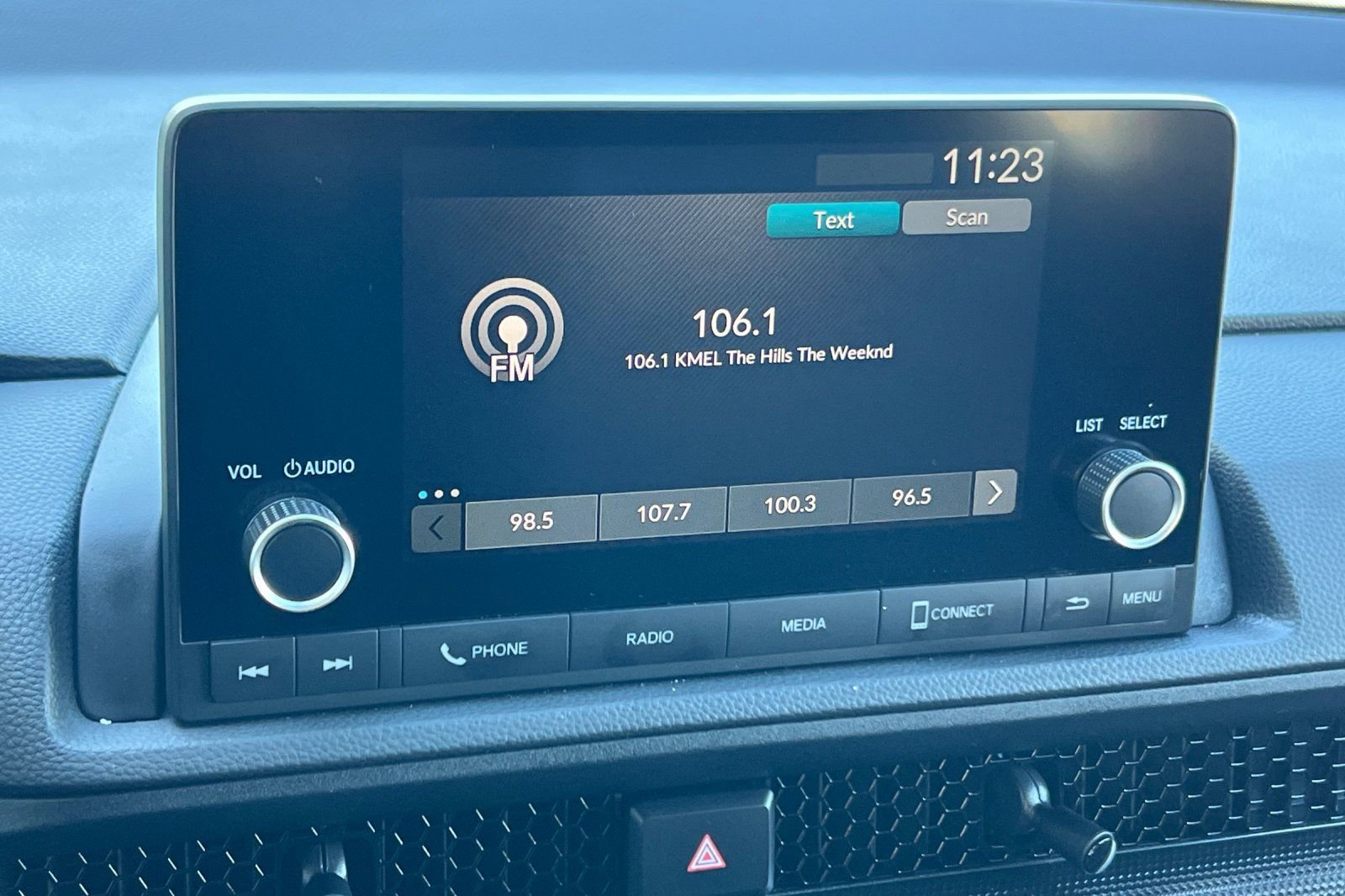 Used 2024 Honda CR-V LX image 18