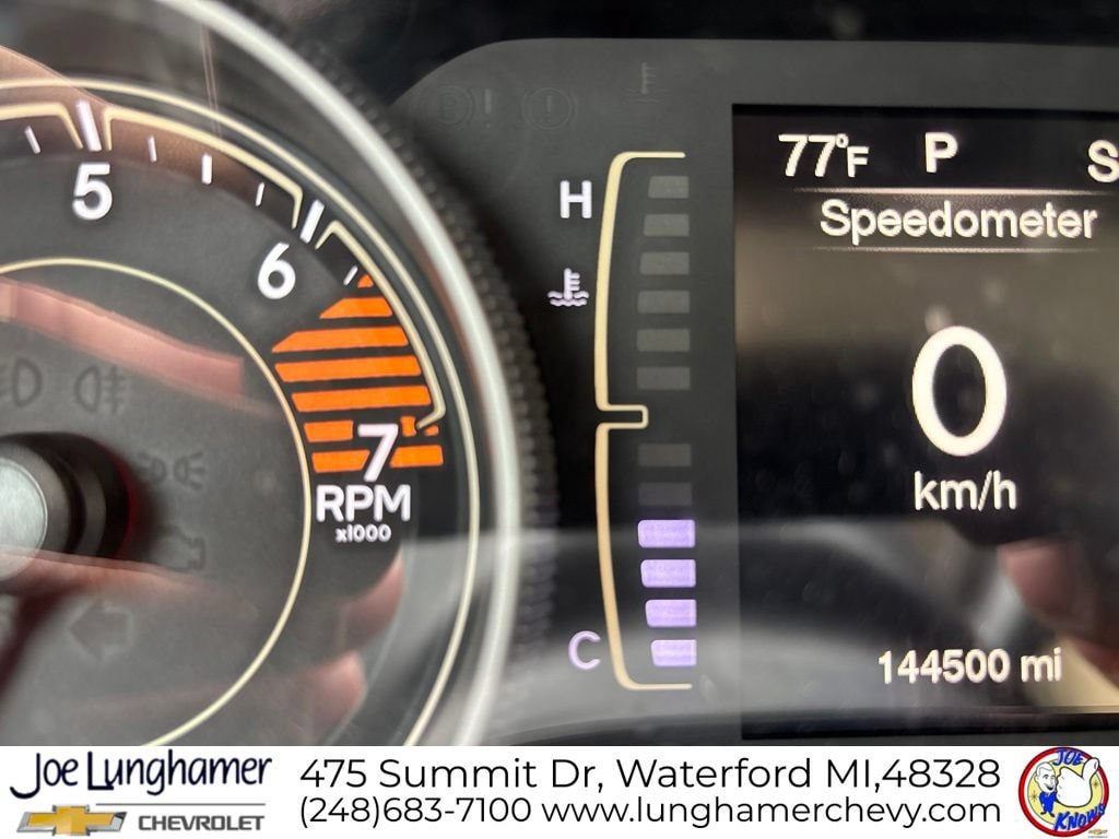 Used 2017 Jeep Cherokee Latitude w/ Safety/Convenience Group FWD image 16