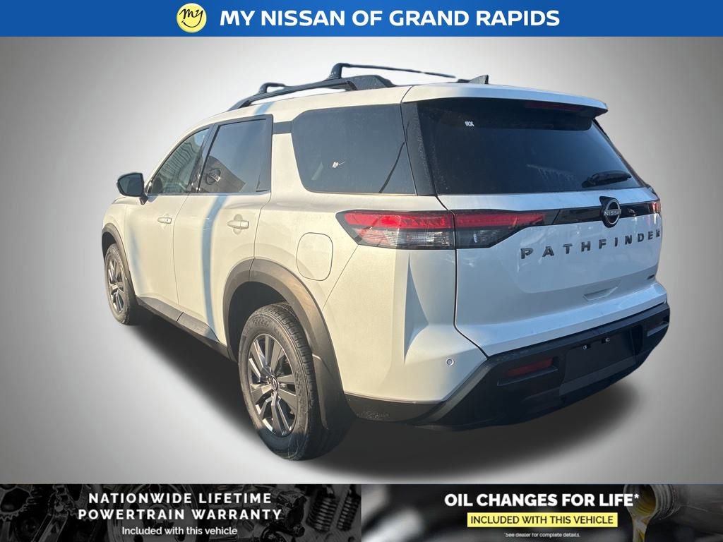 New 2026 Nissan Pathfinder SV image 3