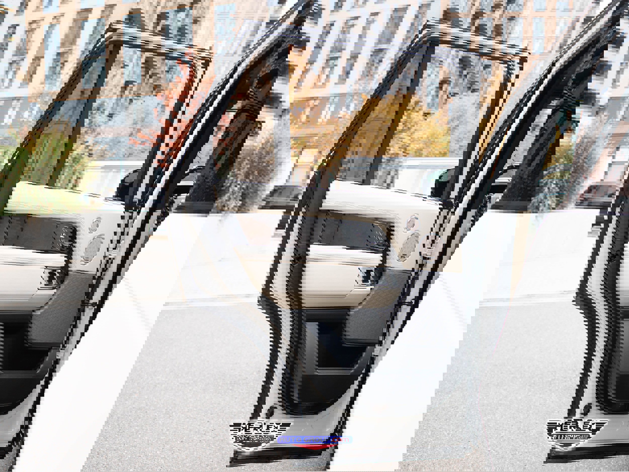 Used 2018 Land Rover Range Rover Supercharged image 45