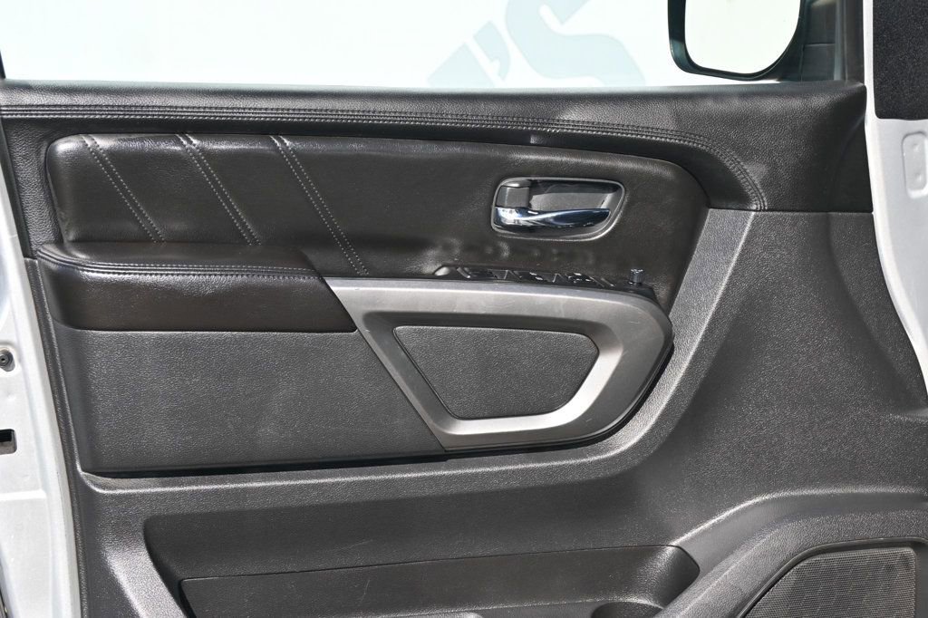 Used 2015 Nissan Armada SV image 17