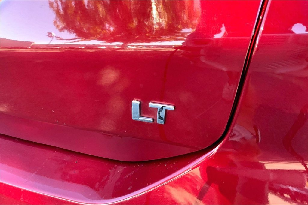 Used 2018 Chevrolet Equinox LT FWD image 25