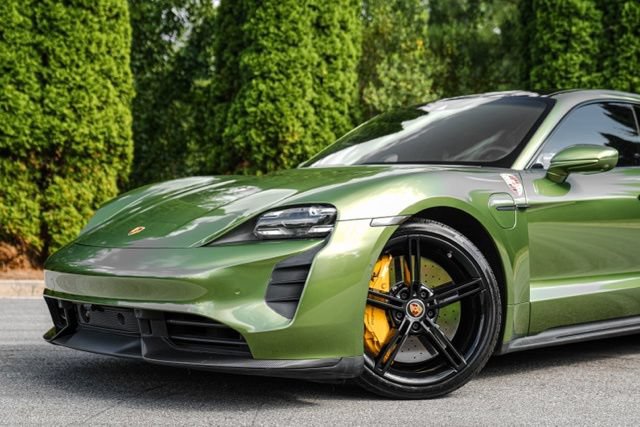 Used 2020 Porsche Taycan Turbo S AWD/4WD image 3