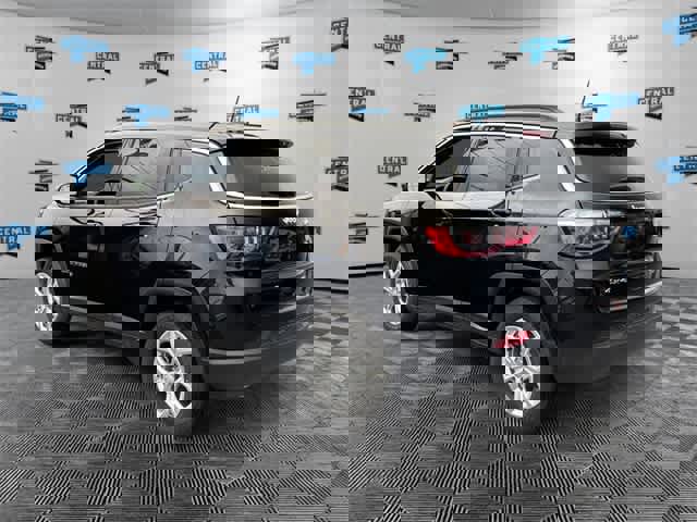 Certified 2024 Jeep Compass Latitude w/ Convenience Group image 3