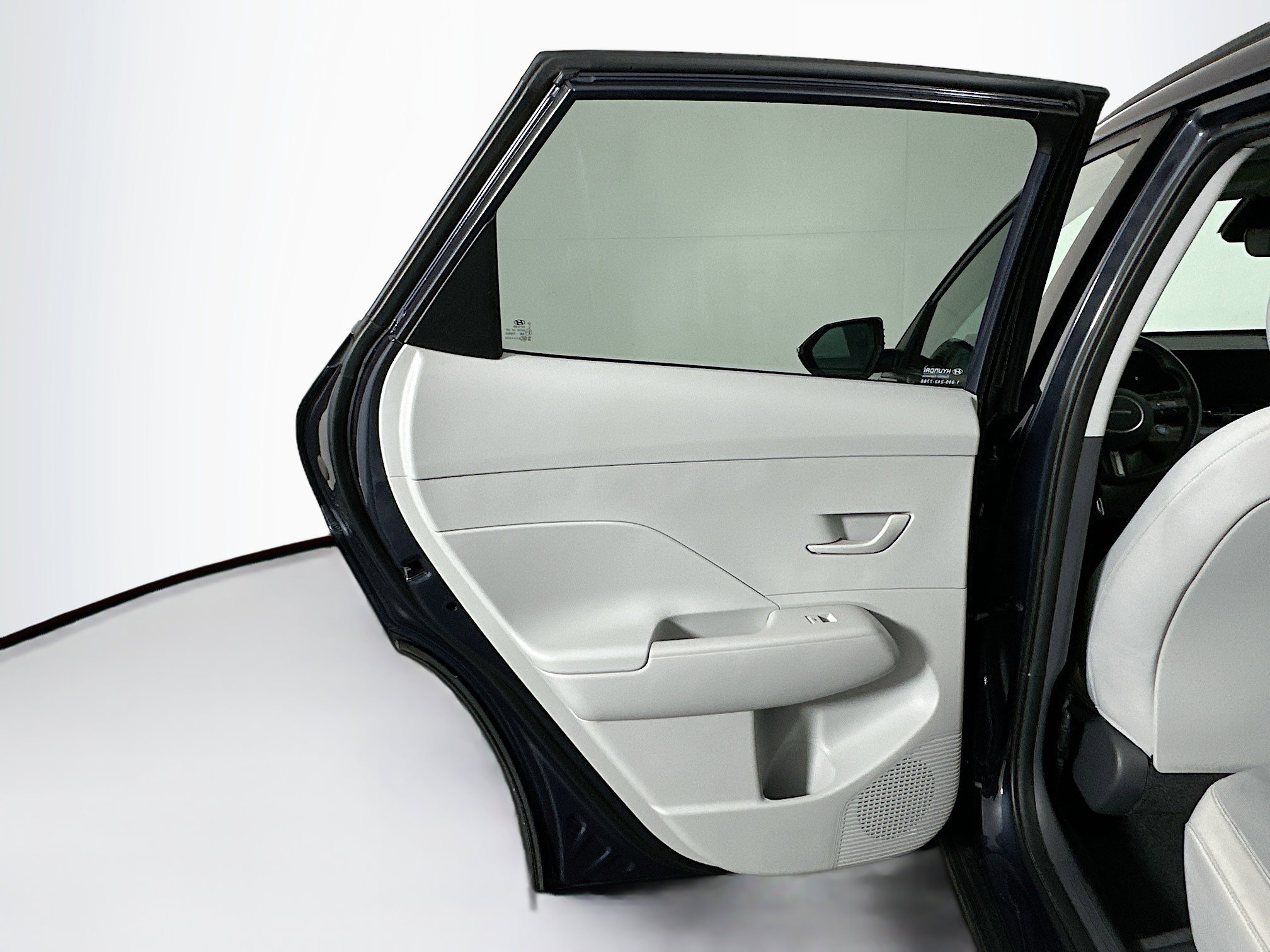 Used 2025 Hyundai Kona SEL image 26