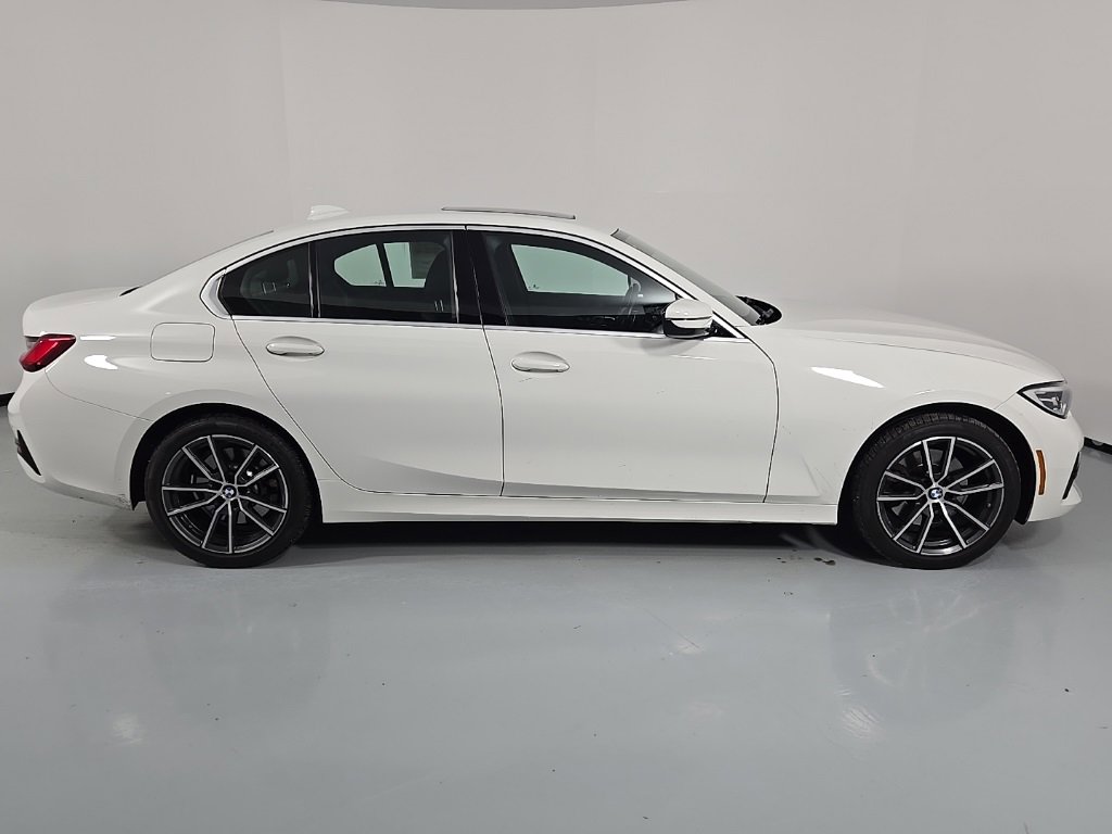 Used 2021 BMW 330i xDrive Sedan w/ Convenience Package image 6