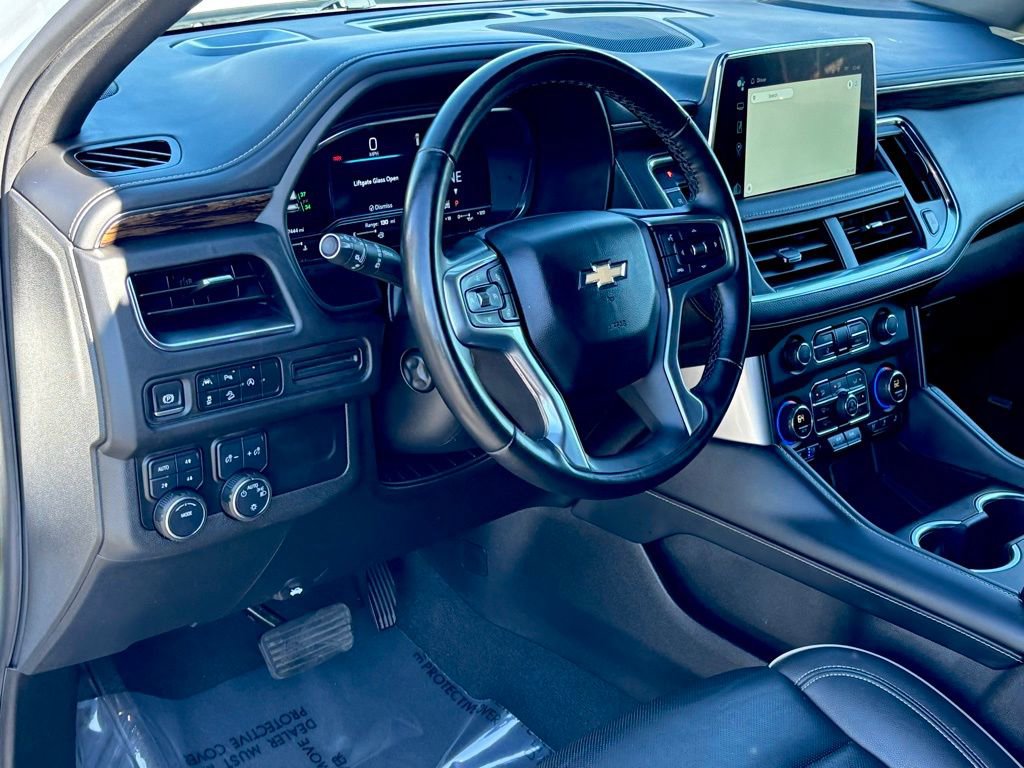 Used 2024 Chevrolet Suburban Premier image 10