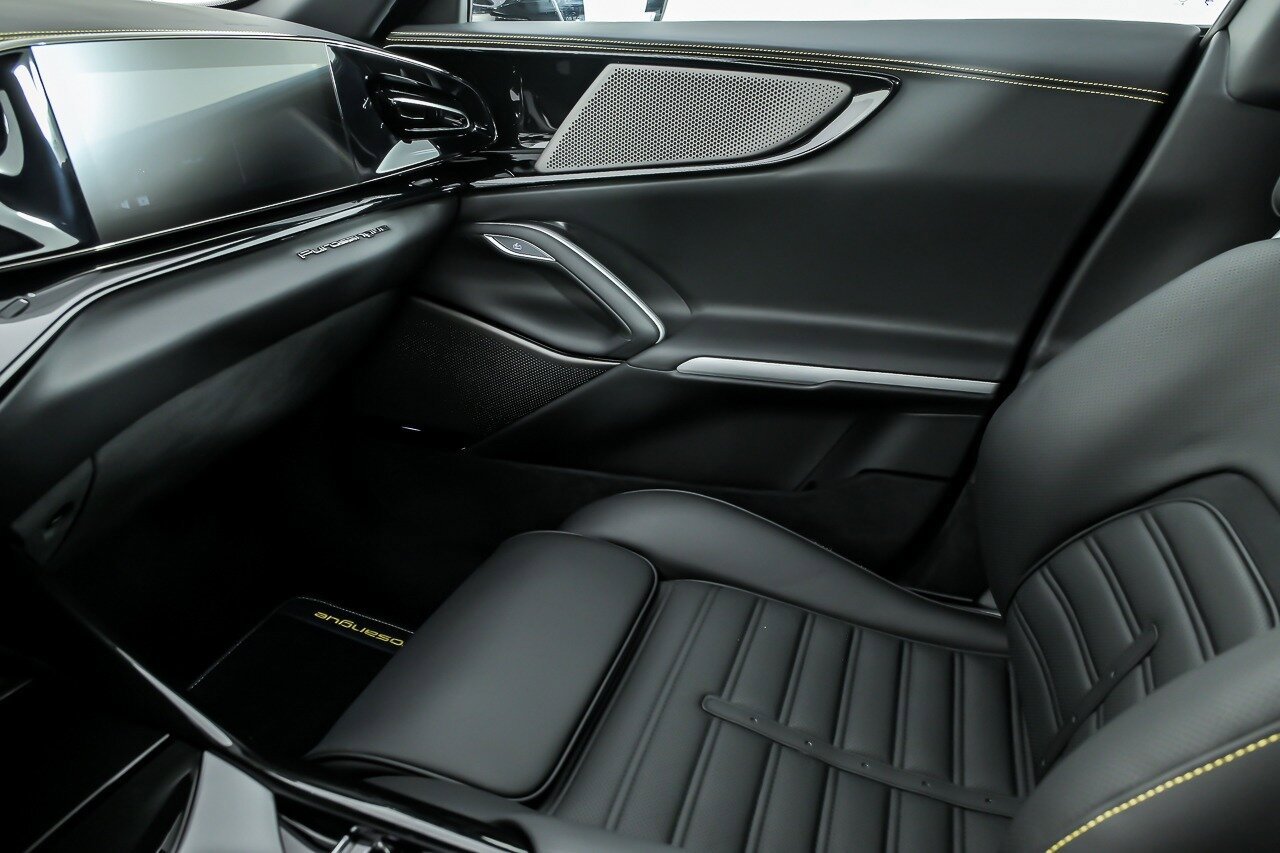 Used 2025 Ferrari Purosangue image 45