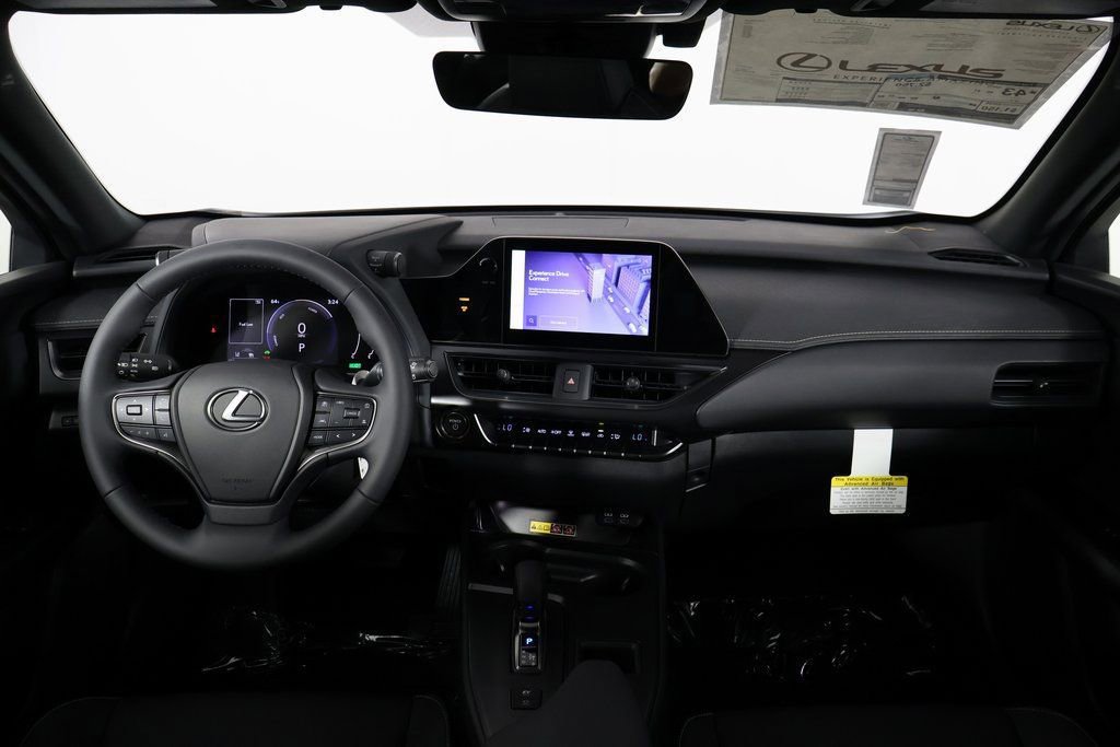 New 2026 Lexus UX 300h FWD image 4