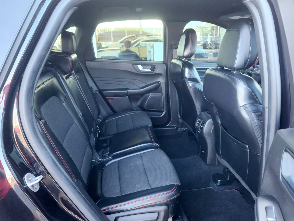 Used 2023 Ford Escape ST-Line w/ Tech Pack #1 AWD/4WD image 37