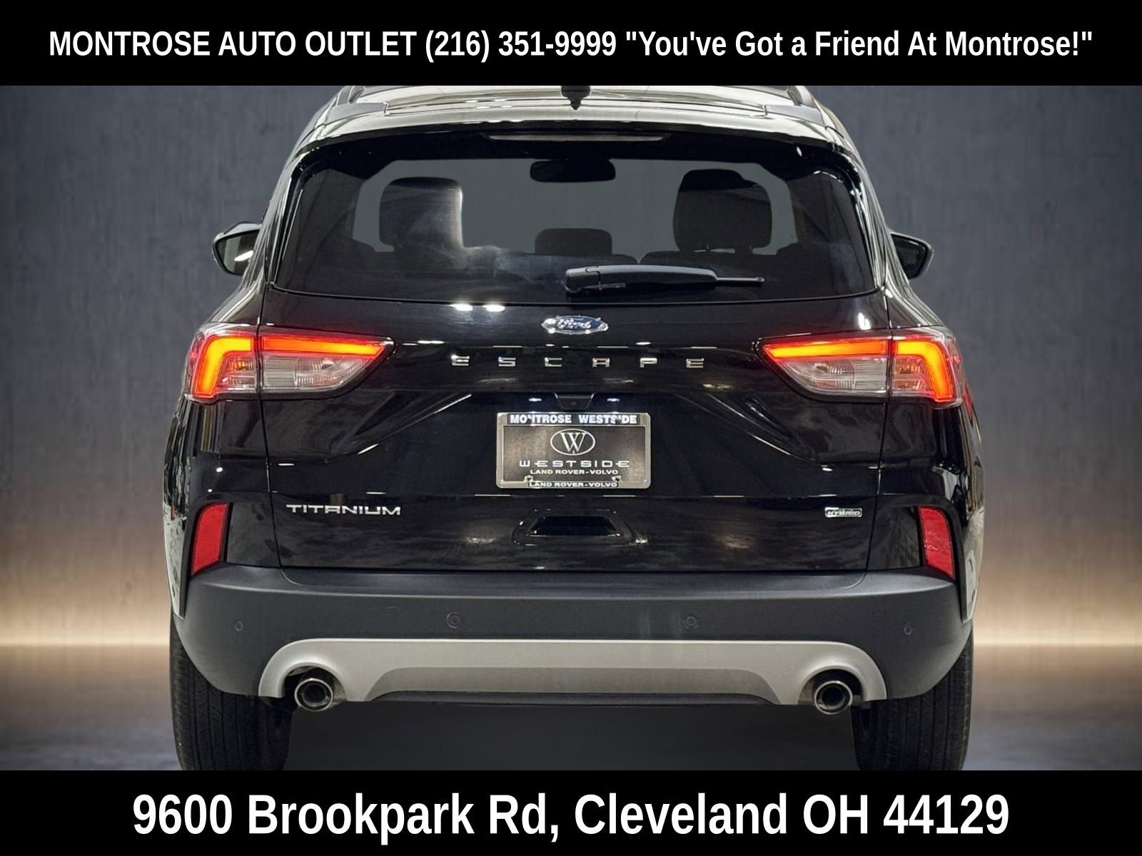 Used 2022 Ford Escape Titanium w/ Titanium Premium Package image 5