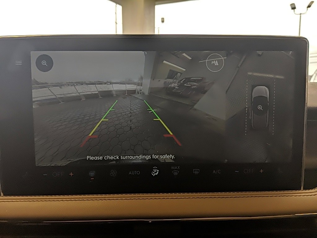 Certified 2023 Lincoln Corsair Reserve w/ Equipment Group 201A image 18