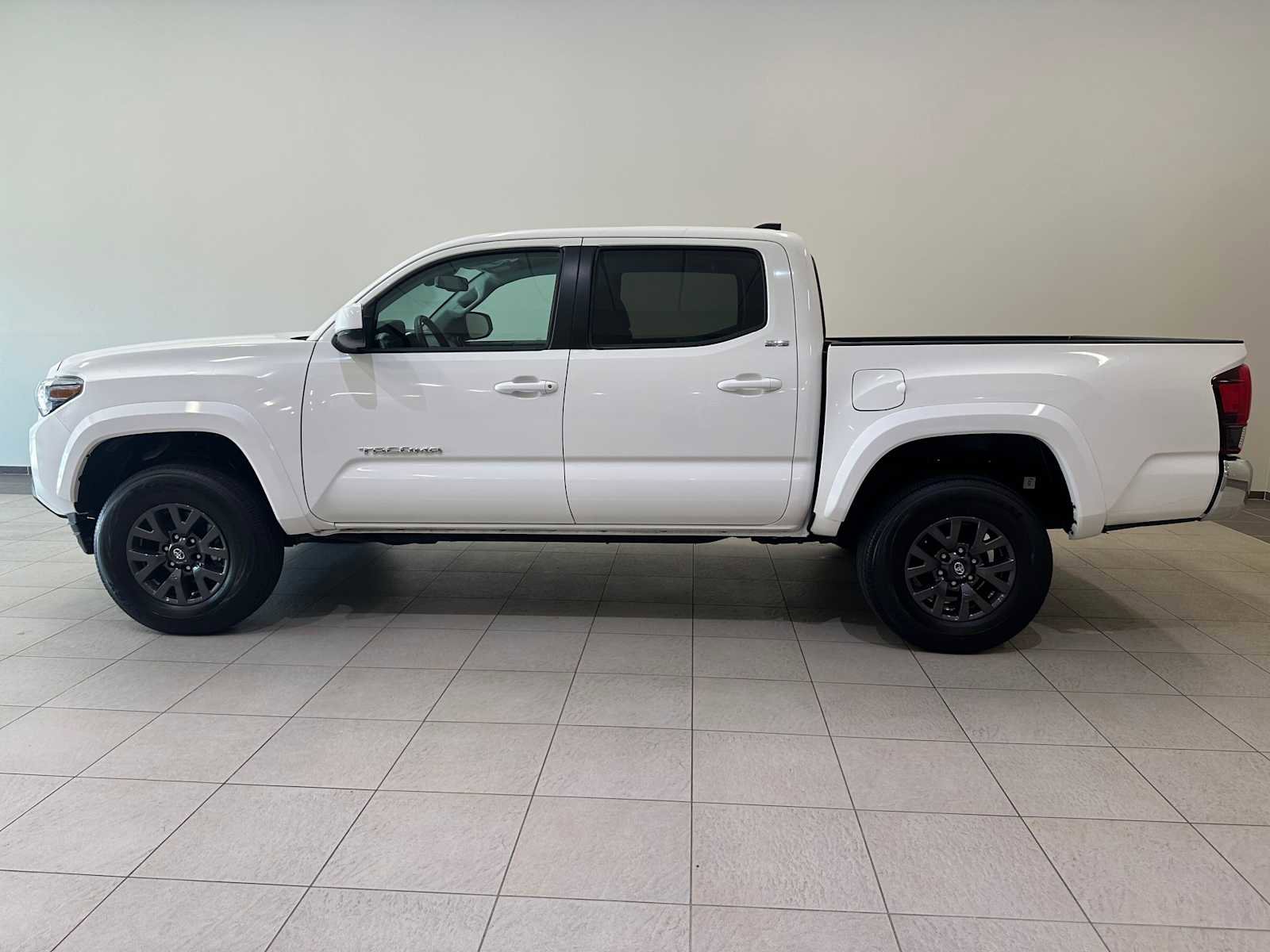 Certified 2023 Toyota Tacoma SR5 RWD image 3