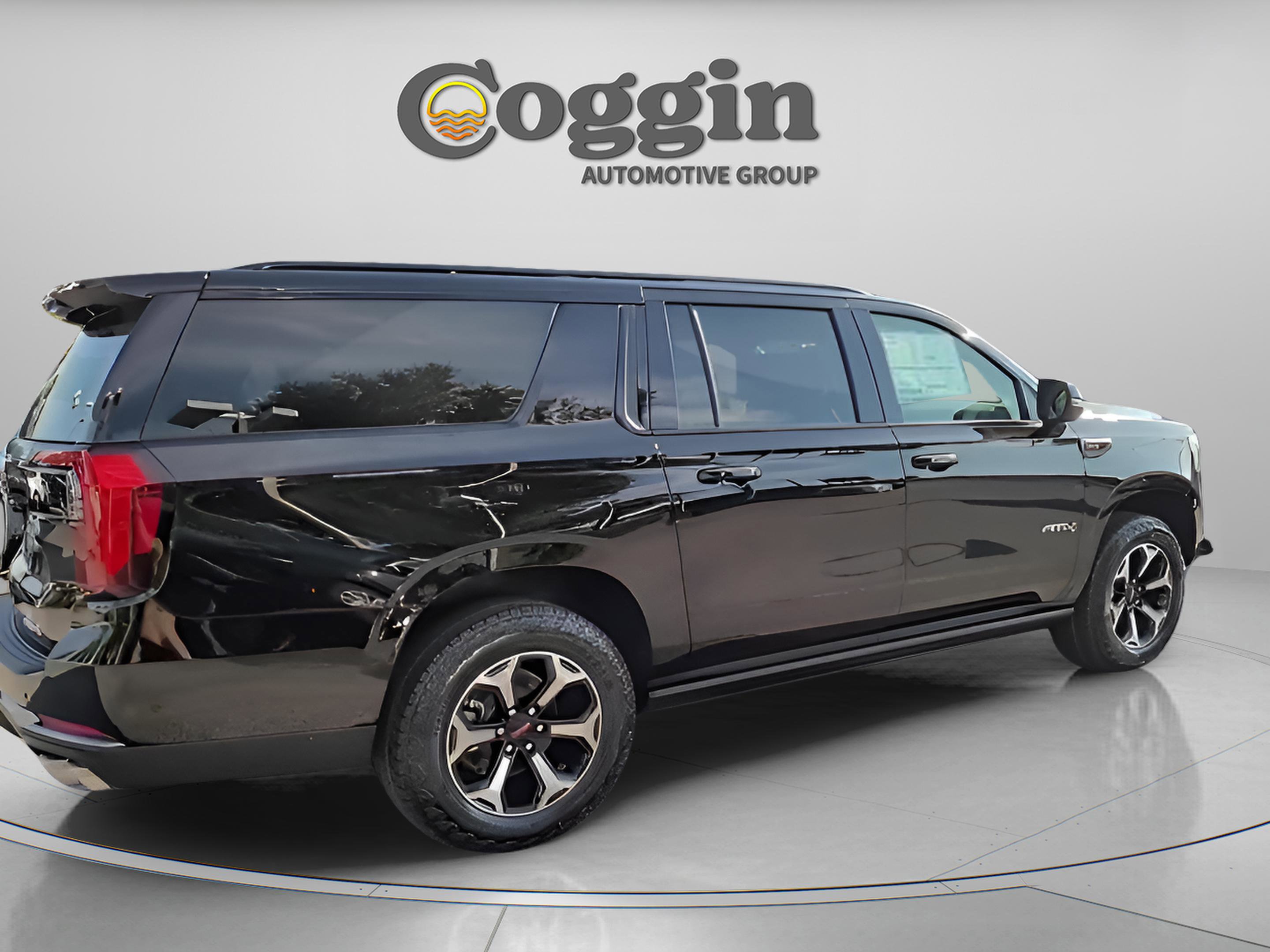 New 2026 GMC Yukon XL AT4 w/ AT4 Premium Plus Package image 9