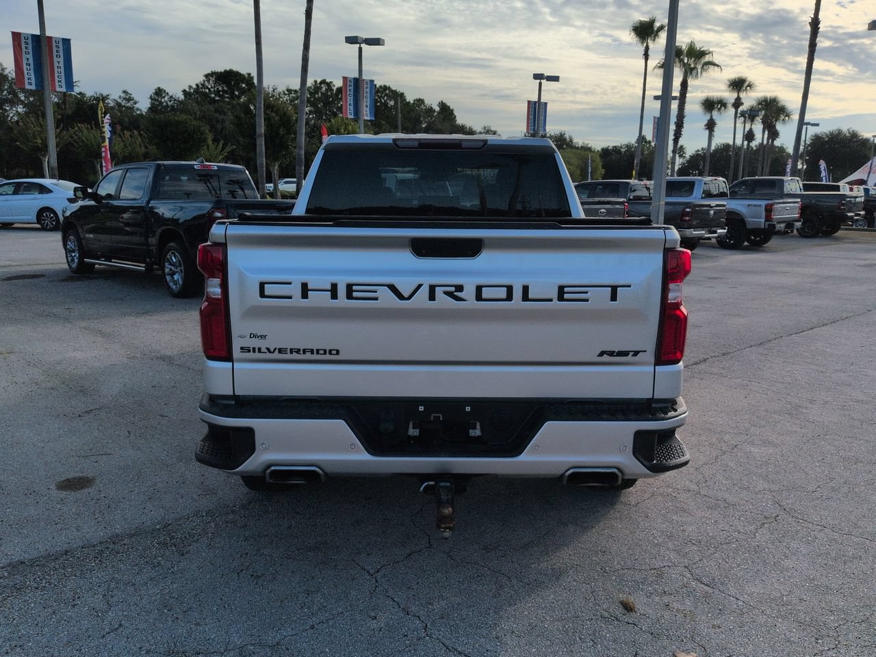 Used 2020 Chevrolet Silverado 1500 RST AWD/4WD image 5