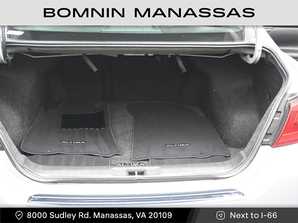 Used 2017 Nissan Altima 3.5 SL image 11