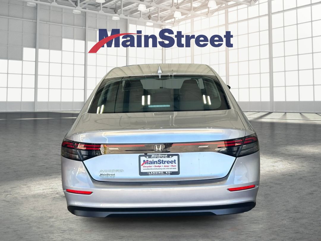 Used 2024 Honda Accord EX image 4