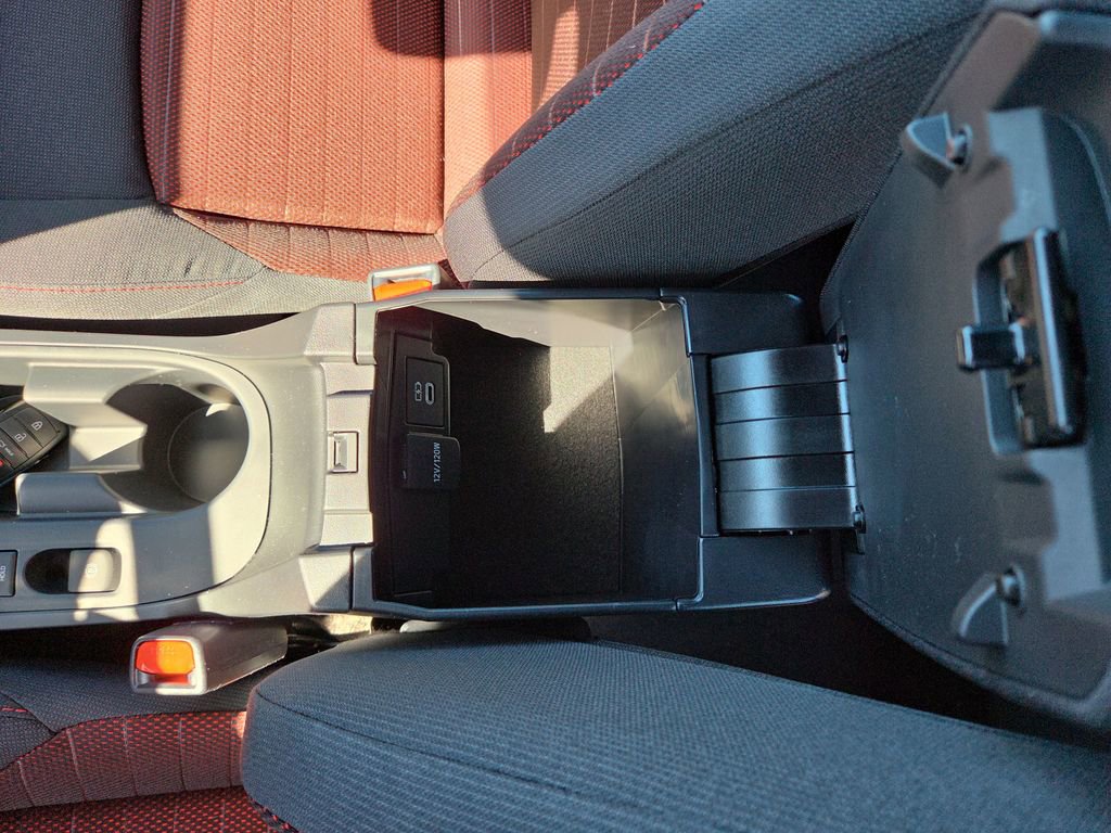 New 2026 Toyota Corolla SE w/ SE Package FWD image 21