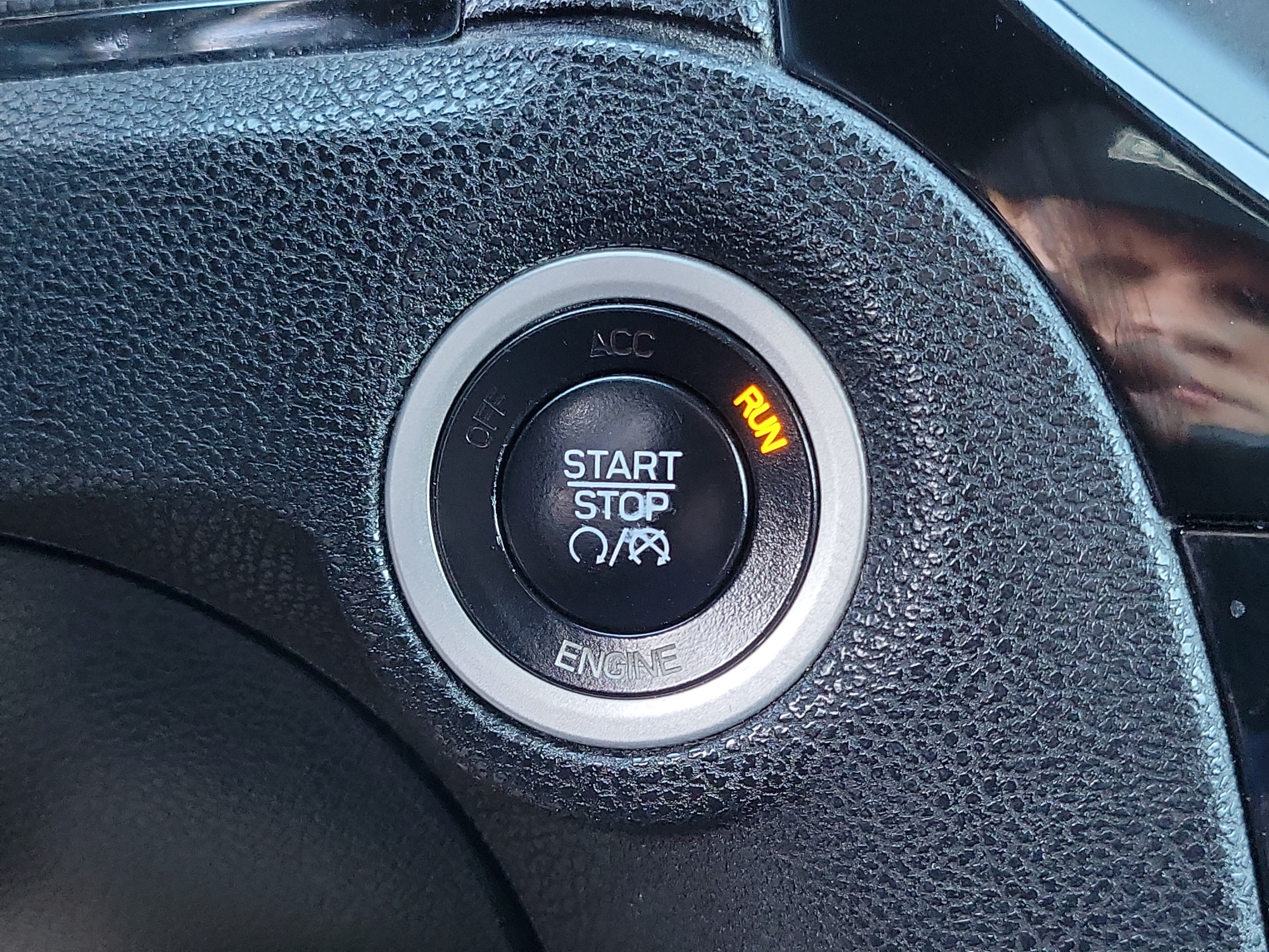 Used 2014 Chrysler 300 S RWD image 15